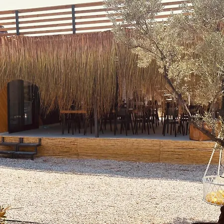 Hotel Elies Tiny Glamping