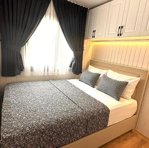 Elies Tiny Glamping * Ayvalı