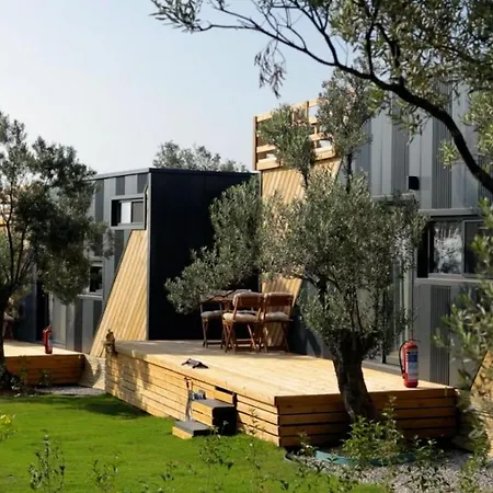 Elies Tiny Glamping * Ayvalı