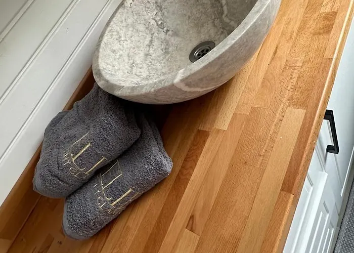 Elies Tiny Glamping Hotel *