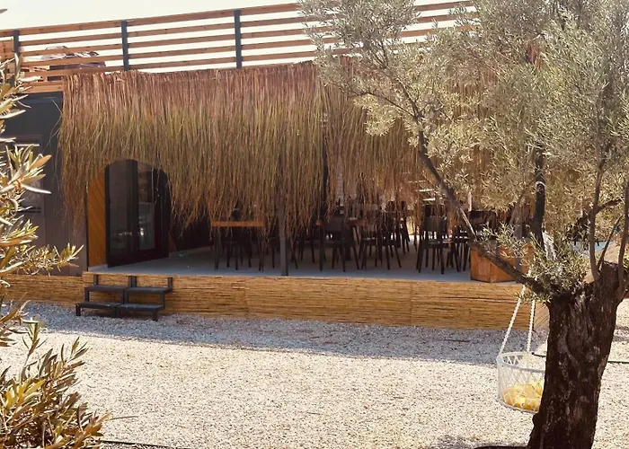 Otel Elies Tiny Glamping