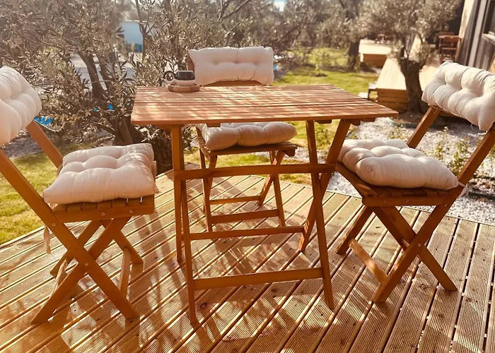 Hotel Elies Tiny Glamping